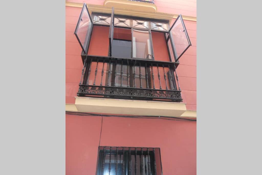 Cheap & Chic In The Center Of Sevilla Екстериор снимка